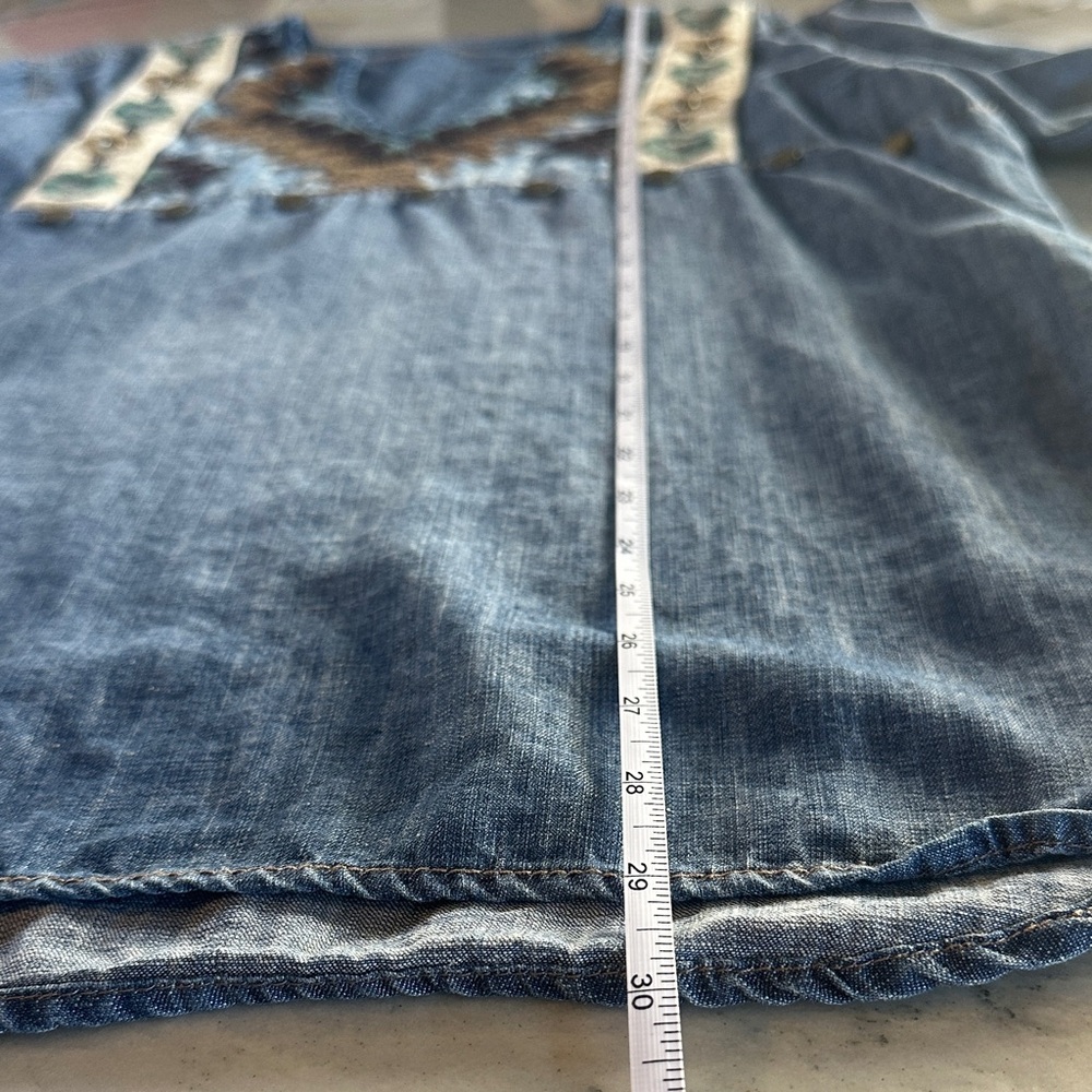 Double D Ranch Embroidered Denim Tunic Top - Picture 8 of 10